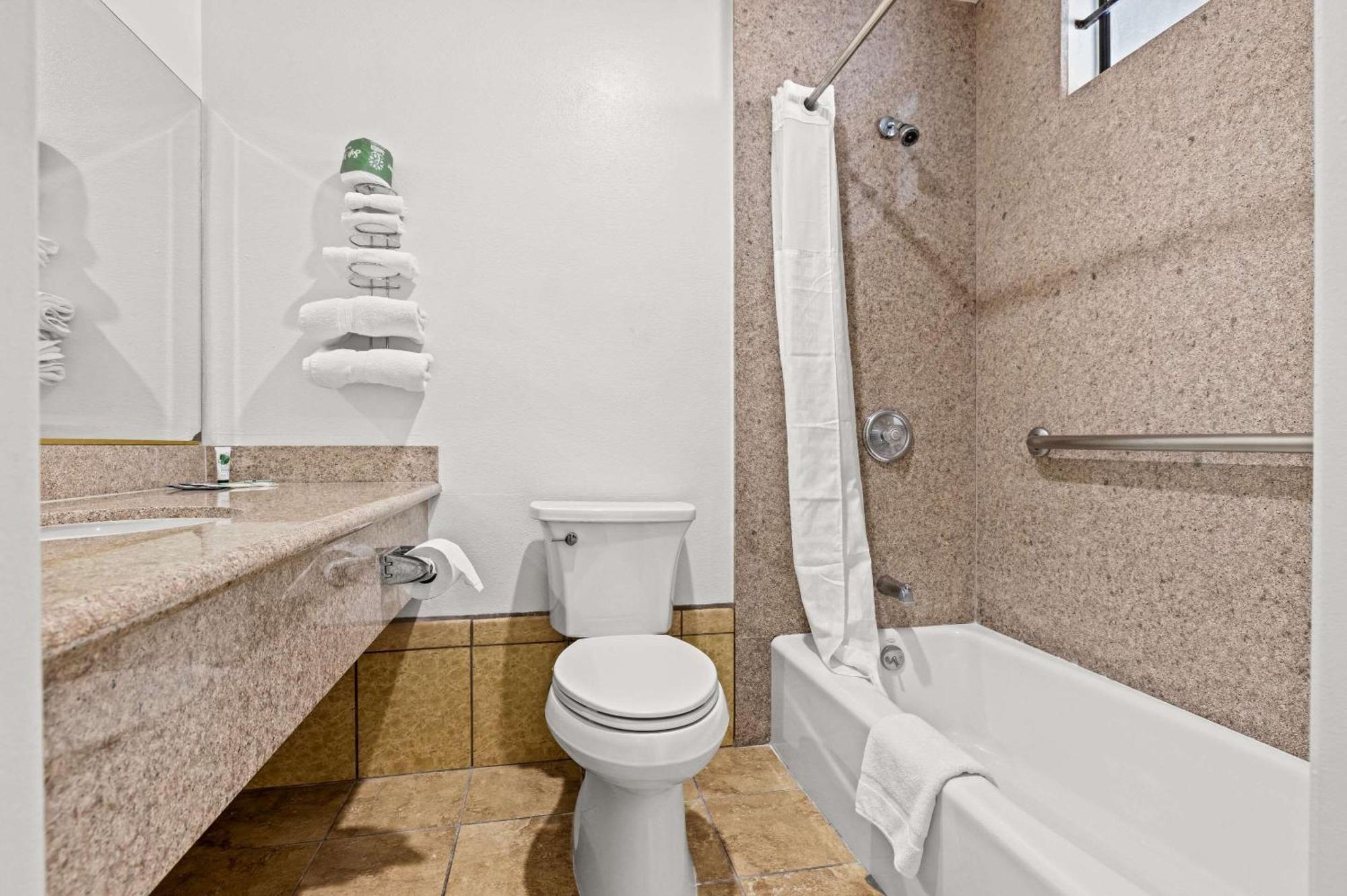 סנטה אנה Rodeway Inn מראה חיצוני תמונה